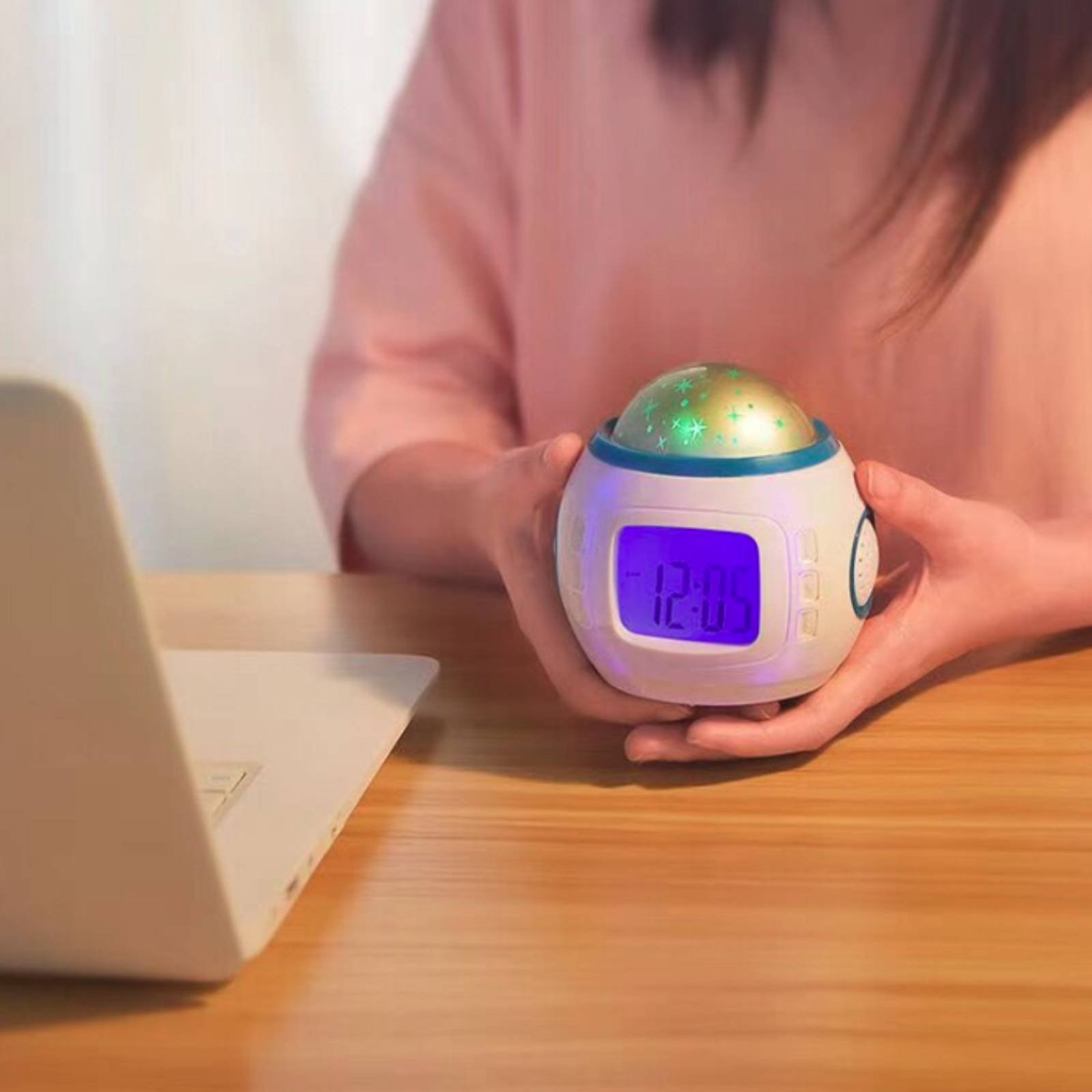 Horloge d'affichage céleste av - Modern Electronics Gadgets avis et prix